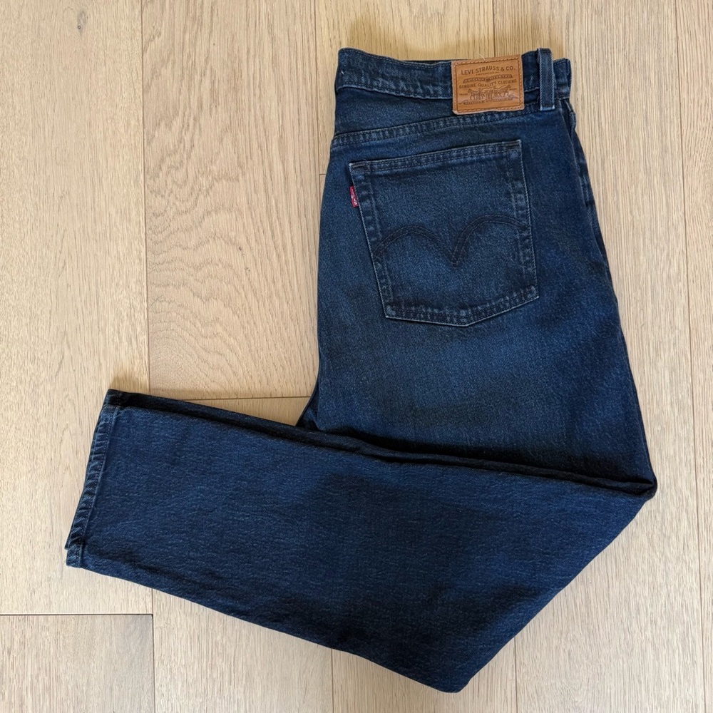 Levi’s Women’s Wedgie Straight Leg Jeans
